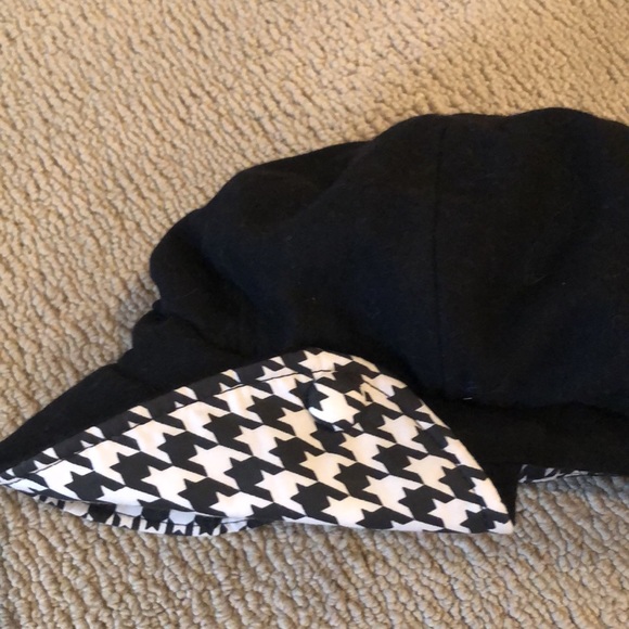 Le Chateau Hat - Picture 5 of 8